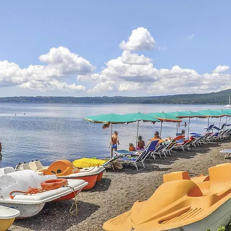 Awesome In With Outdoor Swimming Pool Holiday home Sutri