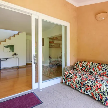 Holiday home Awesome In With Outdoor Swimming Pool Sutri