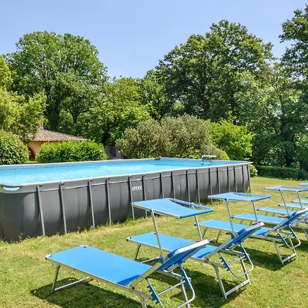 Awesome In With Outdoor Swimming Pool *